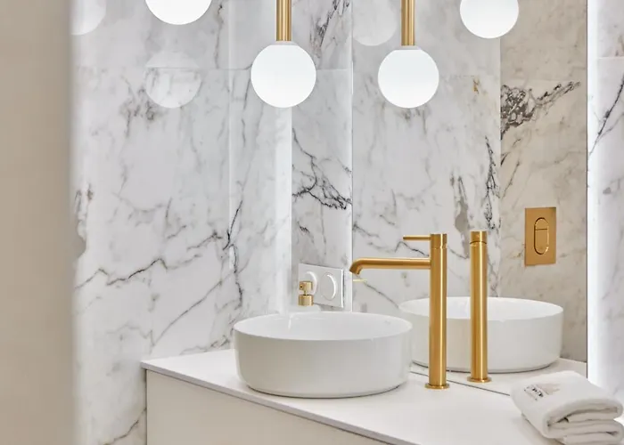 Nadmotlawie Jacuzzi Mirror By Downtown Gdansk