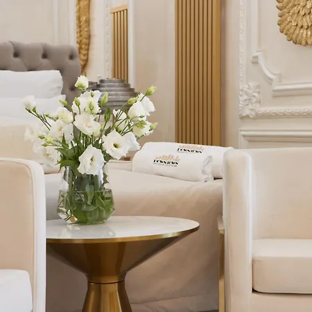 Apartment Jacuzzi Mirror By Downtown Gdansk