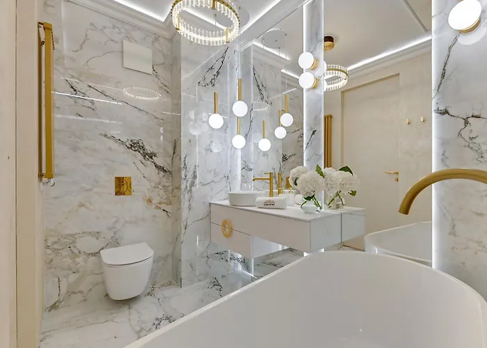 Nadmotlawie Jacuzzi Mirror By Downtown