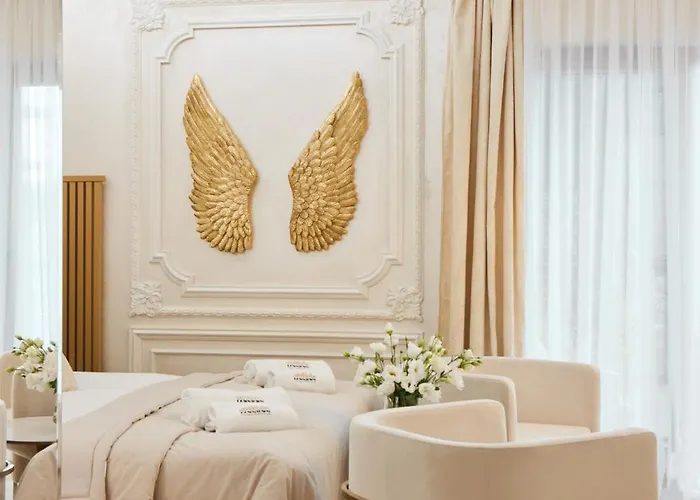 Nadmotlawie Jacuzzi Mirror By Downtown Apartamento