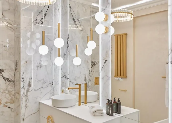 Nadmotlawie Jacuzzi Mirror By Downtown Gdańsk